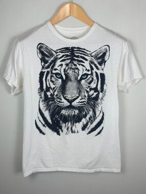 Domo Tiger Graphic Tee White Blue Eyes Streetwear Short Sleeve T Shirt Medium